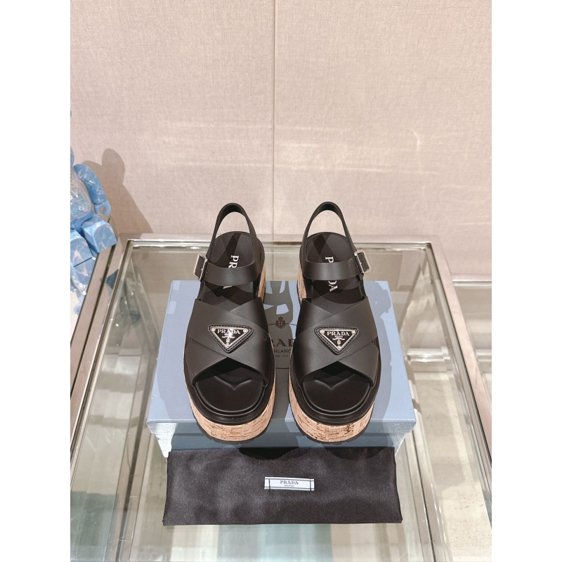 Pra*a sandals